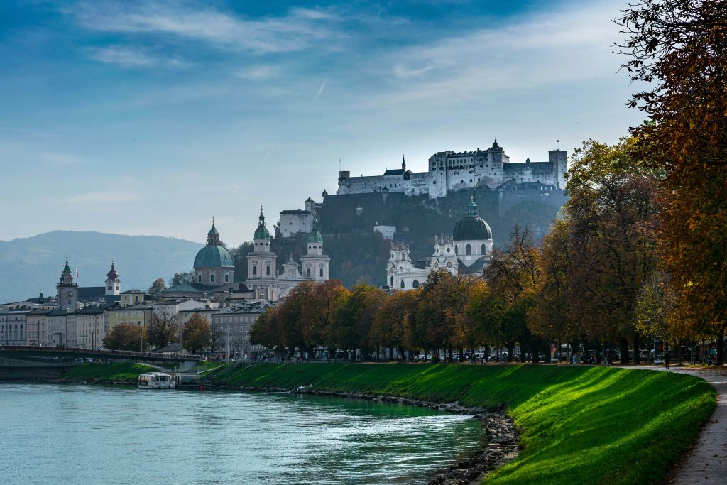 Salzburg mit Burg - Hausbetreuung in malerischer Kulisse