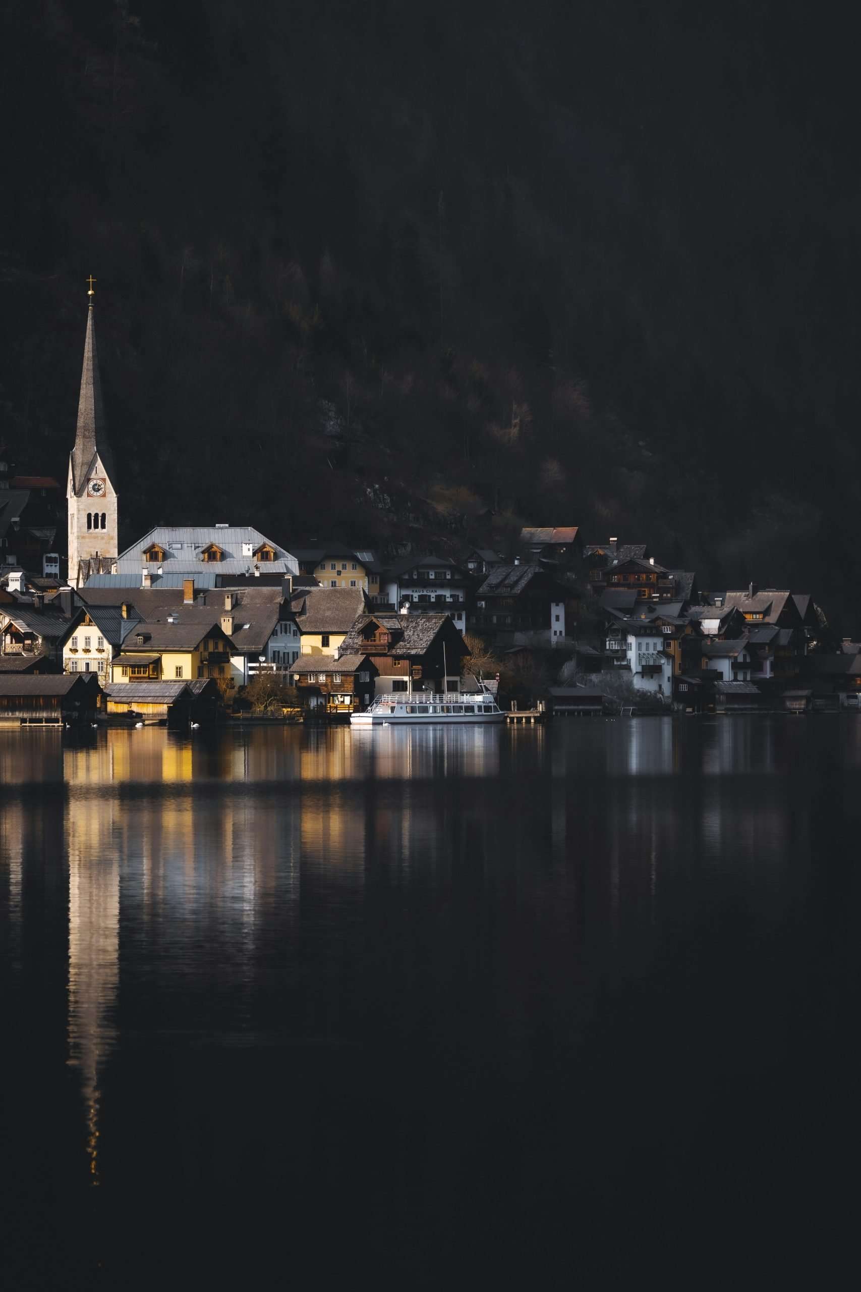 Entspannter Ferienhausbesitz im Salzkammergut: Ihre Lösung heißt Hausbetreuung
